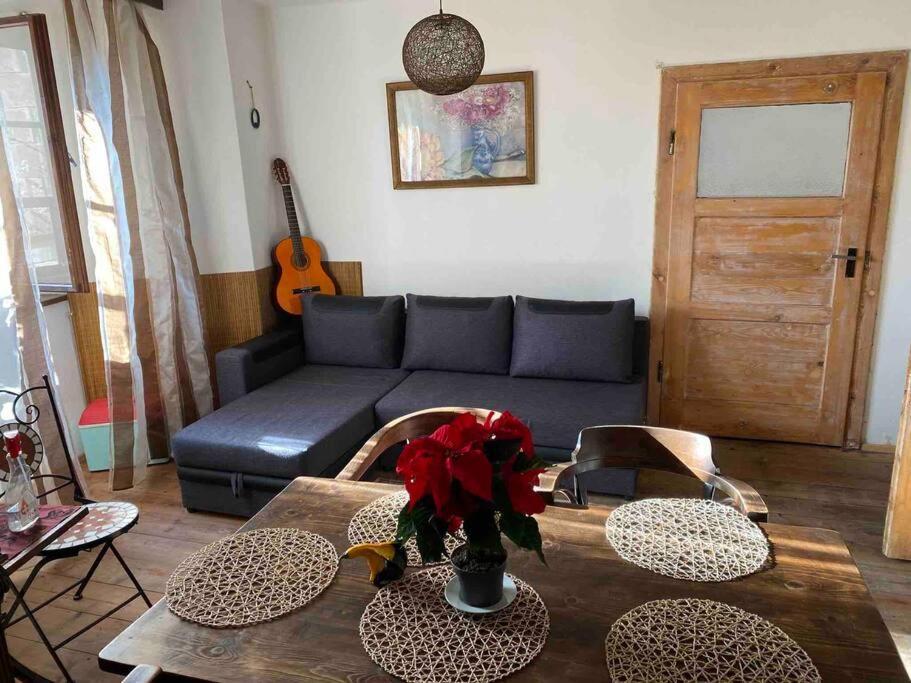 Apartment Unesco 14 Century *
