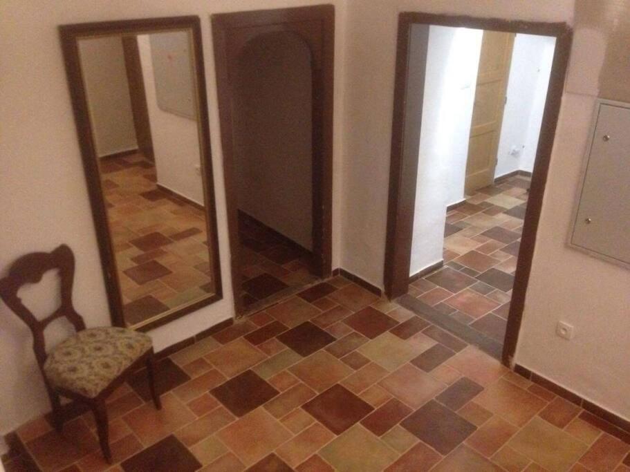 Apartment Unesco 14 Century *